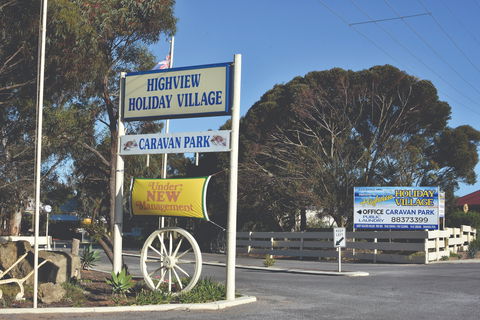 ARDROSSAN - Highview Holiday Village - Perths Hotel 0
