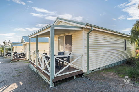 Cheynes Beach Caravan Park - Perths Hotel 6