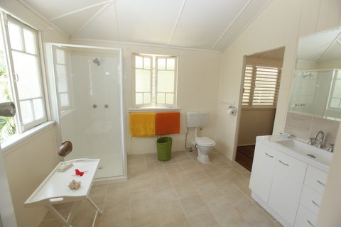 Daggoombah Holiday House - Perths Hotel 3