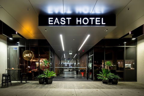 East Hotel + Apartments - Perths Hotel 7
