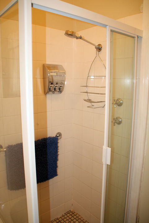 Explorers - Perths Hotel 9