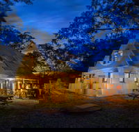Hawkesbury Heights YHA - Perths Hotel