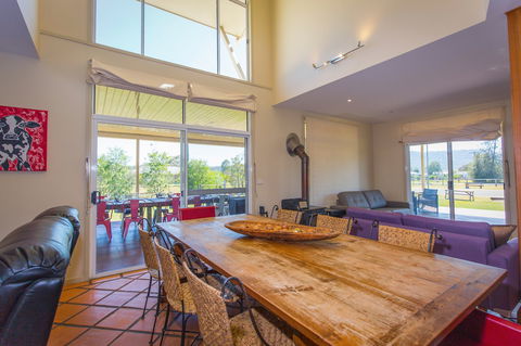 Hunter Olive House - Perths Hotel 2