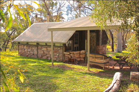 Kookaburra Creek Retreat - Perths Hotel 2