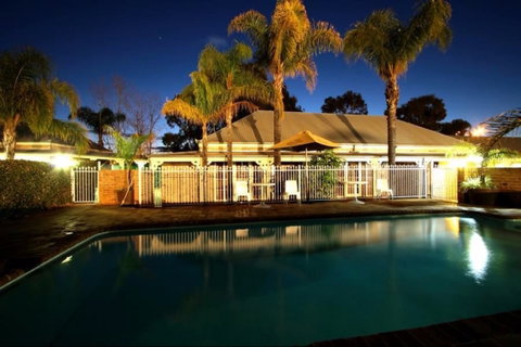 Macquarie Inn Dubbo - Perths Hotel 0
