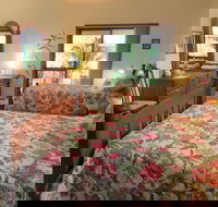 Peaceful Palms Bed and Breakfast