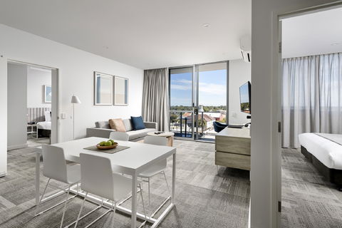 Quest Midland - Perths Hotel 0