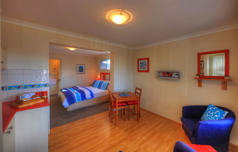 Sails On Port Sorell Boutique Apartments - Perths Hotel 9