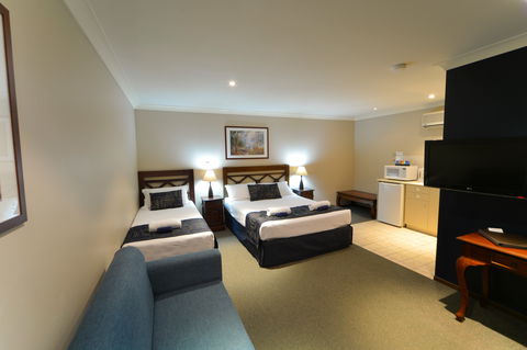 Wattle Grove Motel - Perths Hotel 0