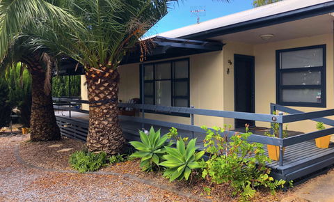 6 Barton Crescent, Normanville - Perths Hotel 0