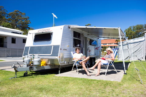 Burleigh Beach Tourist Park - Perths Hotel 2