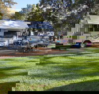 Cobar Caravan Park - Perths Hotel