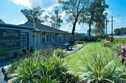 Colonial Terrace Motor Inn And Terrace Brasserie - Perths Hotel 2
