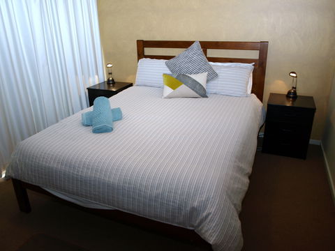 Jindabyne Townhouse - Perths Hotel 2