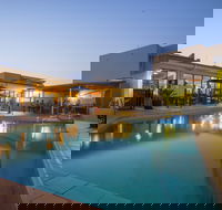 Sydney Beachouse YHA - Collaroy - Perths Hotel