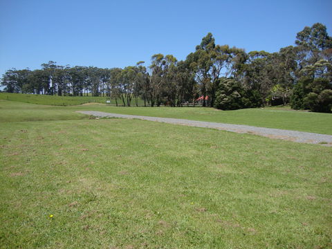 Tall Timbers Tasmania Free RV Parking - Perths Hotel 1