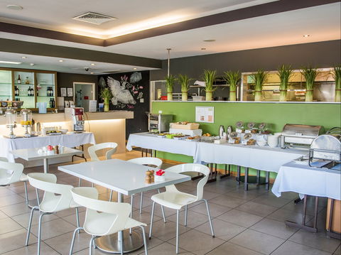 Townsville Central Hotel - Perths Hotel 2