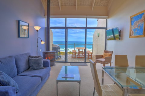 Whitecrest Great Ocean Road Resort - Perths Hotel 2