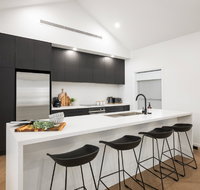 Abode Accommodations - Perths Hotel