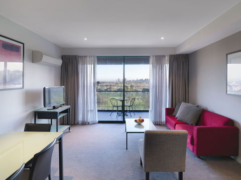 Adina Apartment Hotel St Kilda - Perths Hotel 1