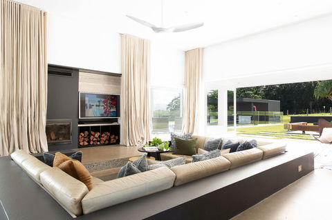 Amileka - Perths Hotel 2