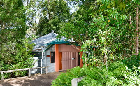 Bushland Cottages And Lodge Yungaburra - Perths Hotel 2