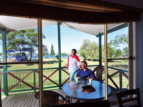 Iluka Riverside Holiday Park - Perths Hotel 1