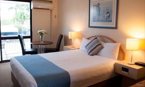 Longreach Motor Inn - Perths Hotel 1