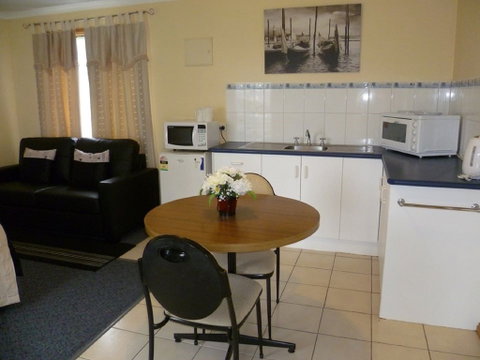Mount View Motel - Perths Hotel 1