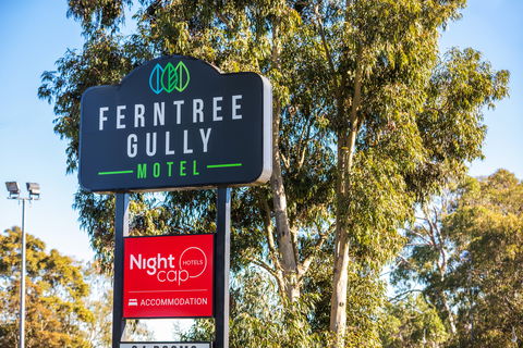 Nightcap At Ferntree Gully Hotel - Perths Hotel 2