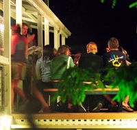 Blue Reef Backpackers - Perths Hotel