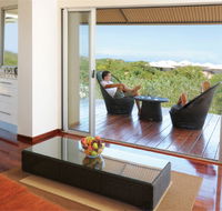 Eco Beach Wilderness Retreat - Perths Hotel