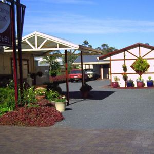 Northcliffe Bibbulmun Break Motel - Perths Hotel 1