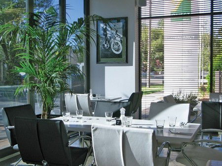 Quest Albury - Perths Hotel 1