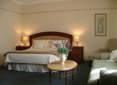 Best Western Cotswold Gardens - Perths Hotel 2