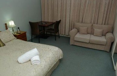Best Western Cotswold Gardens - Perths Hotel 4