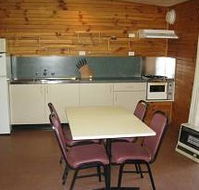 Anglers Reach Lakeside Village - Perths Hotel