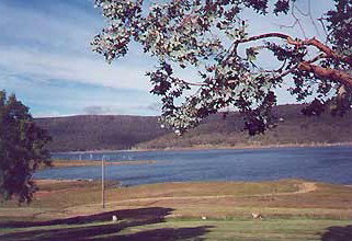 Anglers Reach Lakeside Village - Perths Hotel 3