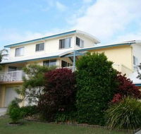 Angourie Waves - Perths Hotel