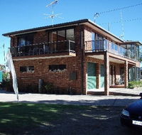 Arrawarra Point - Perths Hotel