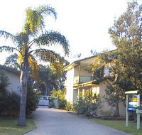 Avalon Holiday Units - Perths Hotel