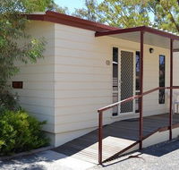 Broken Hill City Caravan Park - Perths Hotel