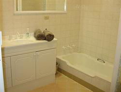 Acacia Grove Holiday House - Perths Hotel 4
