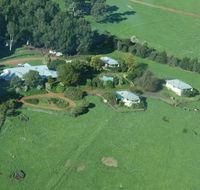 Harvey Hills Farmstay Chalets - Perths Hotel