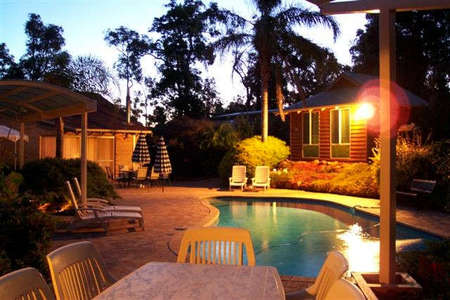Ashendon WA Perths Hotel
