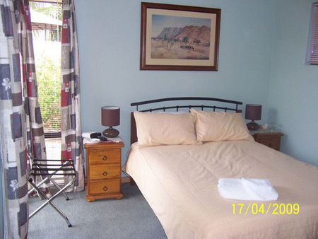 Huntingdale WA Perths Hotel