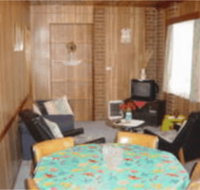 Dunsmore Holiday Unit - Perths Hotel