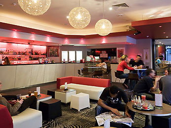 Ibis Perth - Perths Hotel 0