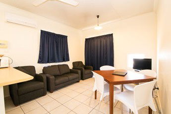 Oceanside Village Denham Monkey Mia - Perths Hotel 2