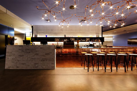 Alpha Mosaic Hotel Brisbane - Perths Hotel 2